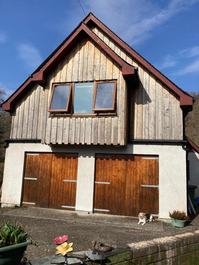 Springbank Apartment - Sleeps 4 - Pet Friendly Fort William Exterior photo